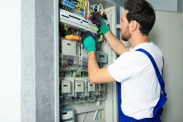Best Electrical Contractors for Businesses  in Springfield, IL